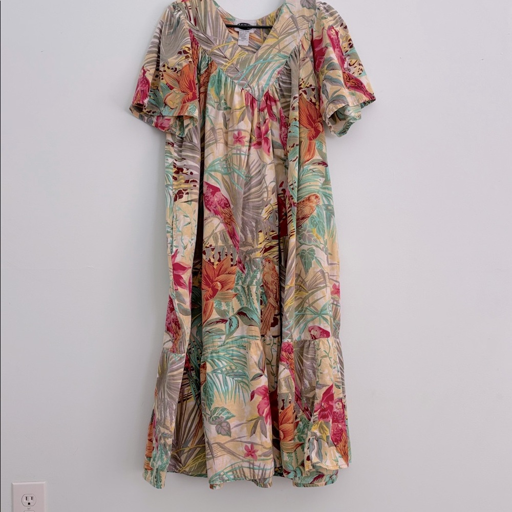 MTB Meant To Be House Dress V-Neck tropical Print cotton
size medium oversized